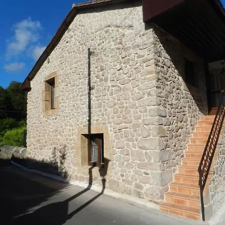 Apartment En Cantabria, Treceno