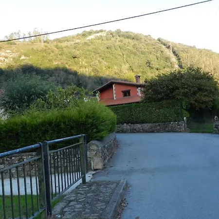 En Cantabria, * Treceno