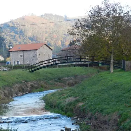 Apartment En Cantabria, Treceno